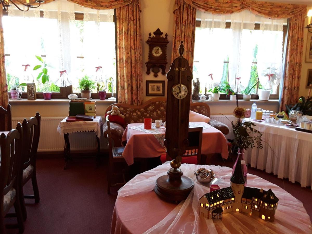 Gaestehaus "Gisela" Im Fuerstlichen Fischhaus Schillingsfürst Zewnętrze zdjęcie